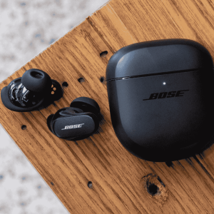 Intern Gifts - BOSE Earbuds