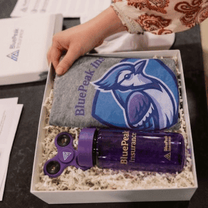Pre-boarding kit to maintain new hire momentum