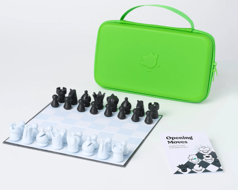 Duolingo Chess Sets by BAMKO
