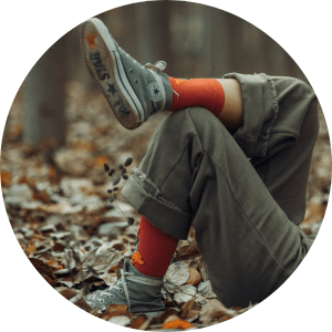 Color trends fall 2026 - tomato red 